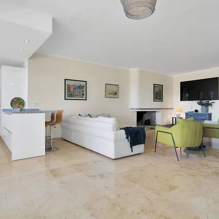 Lujoso Y Elegante Primera Linea Golf - Flamencos 7 Apartment