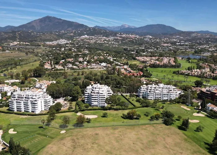 Apartman Lujoso Y Elegante Primera Linea Golf - Flamencos 7 Marbella