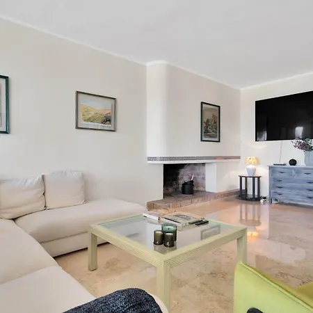Apartmán Lujoso Y Elegante Primera Linea Golf - Flamencos 7 *